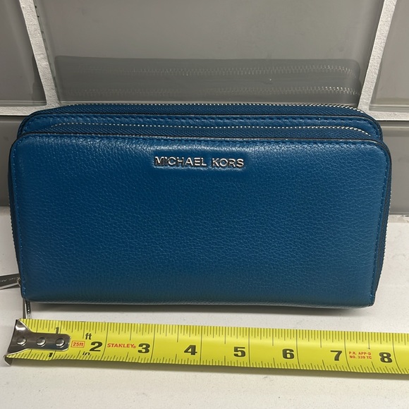Michael Kors MICHAEL Adele Steel Blue Double Zip Wallet - Picture 2 of 10